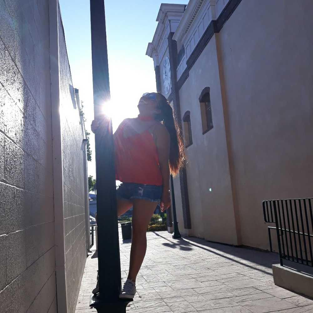 Meet your Posher, Angelica